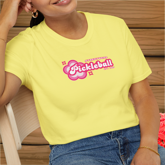 Pickleball Streetwear: Unisex Softstyle T-Shirt